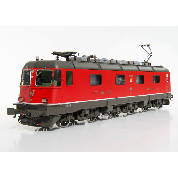 Spur 0:  SBB Re 6/6 11681 "Immensee" rot, eckige Scheinwerfer, ohne Klima - Ausverkaufsartikel - w..