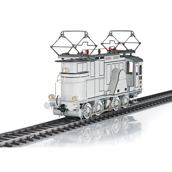 Spur 1:  Güterzug-Elektrolokomotive EG 507 der KPEV  -  Fotoanstrich 