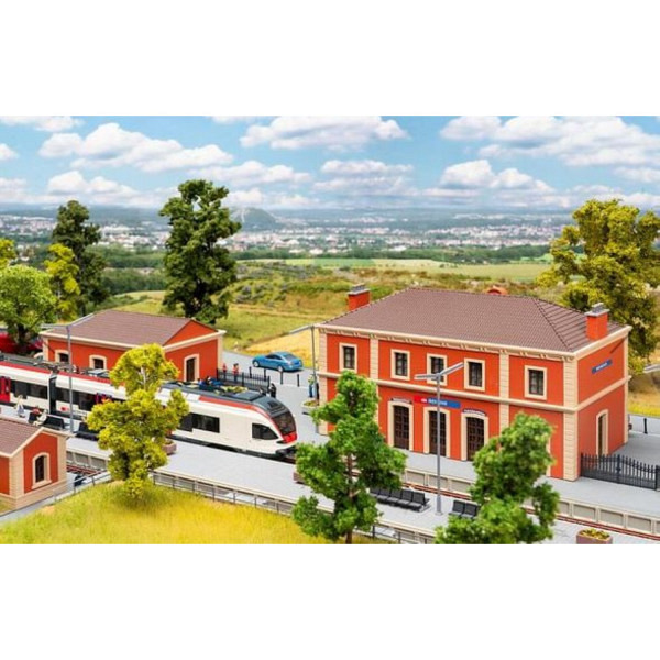 Schweizer Bahnhof-Set  