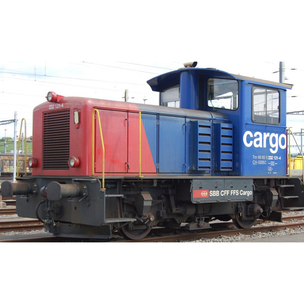Spur 1: SBB  Tm 232 121 Cargo 
