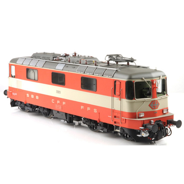 Spur 1:  SBB Re 4/4 II 11109, Swiss Express, Halbscherenpanto, Klima - Zum Jubiläum "50 Jahre Swis..