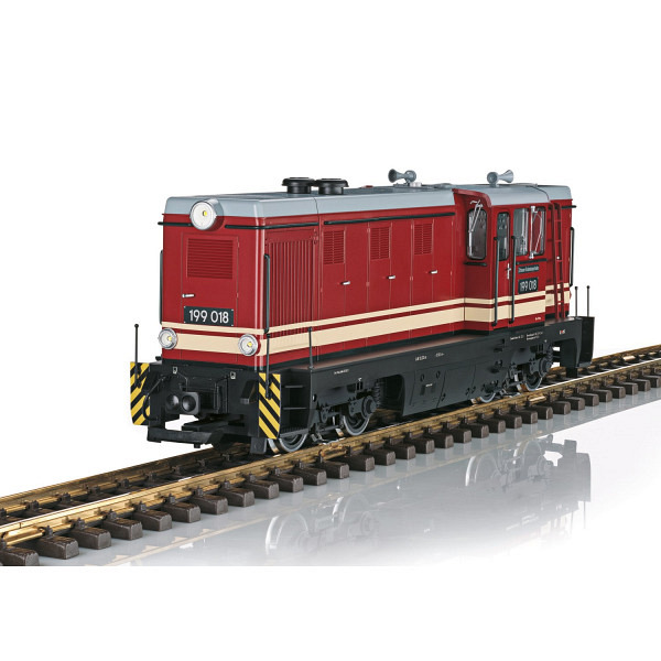 Diesellok 199 018 der SOEG 