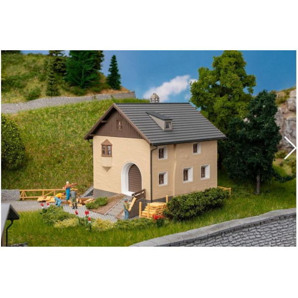 Kleines Engadinerhaus 