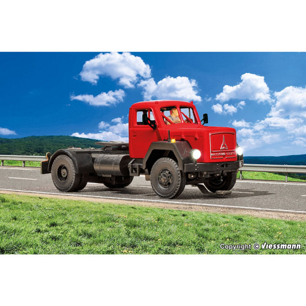 MB Magirus Deutz 2-Achs-Sattelschlepper, rot, Basis, Funktionsmodell 