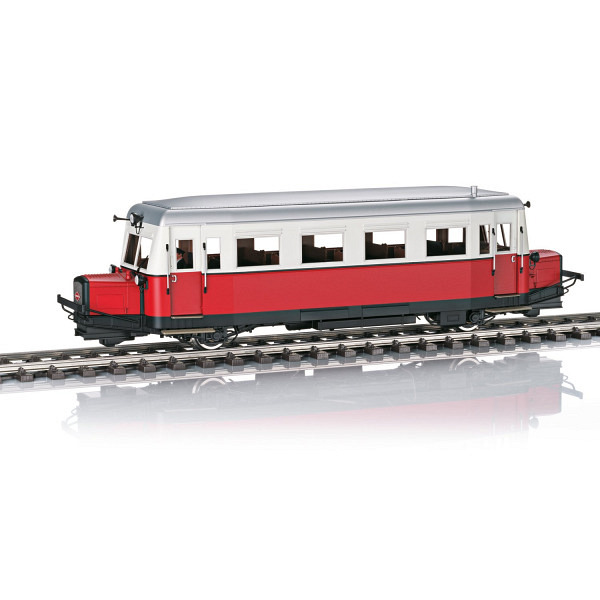 Spur 1:  Wismarer Schienenbus CFV3V  