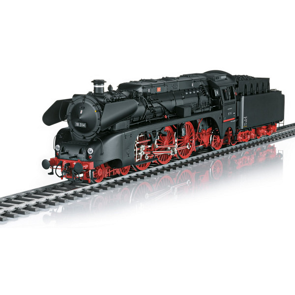 Spur 1:  praktisch neuwertige Dampflokomotive Baureihe 18 