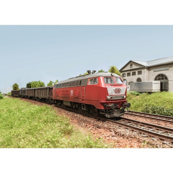 DB AG Diesellokomotive Baureihe 218   - Mit Pufferspeicher zur Überbrückung von kurzen stromlosen Stellen