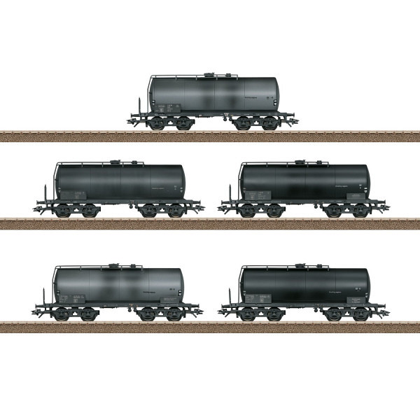 Fünf vierachsige Einheitsleichtkesselwagen 